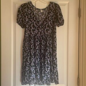 Super-cute Brass Plum Flower Dress M